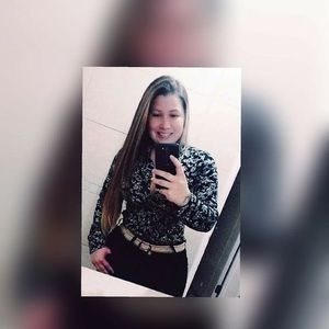 Meet your Posher, Andrea